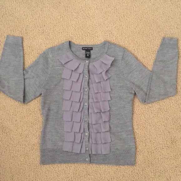 New York & Co. Sweater - Picture 1 of 4